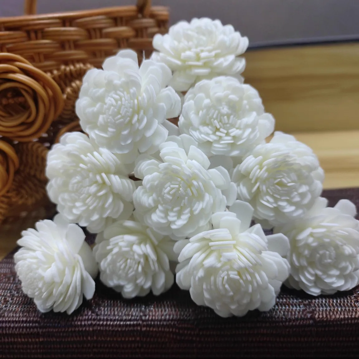 Home Fragrance Diffuser Sticks - 10pcs Aroma Diffusing Stick and White